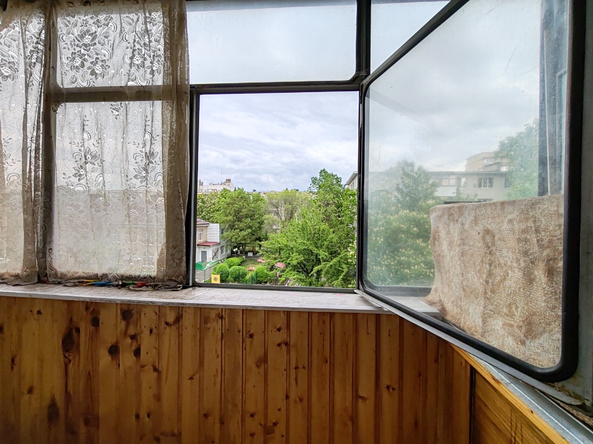 Белгород, Октябрьская ул, 82