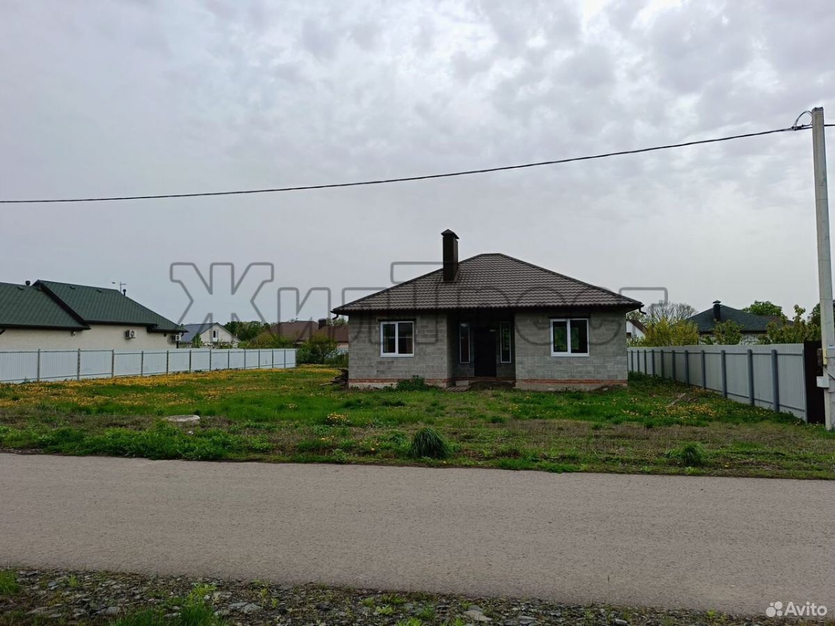 Разумное, Белгородский район, рабочий посёлок Разумное, Почетный переулок, 3