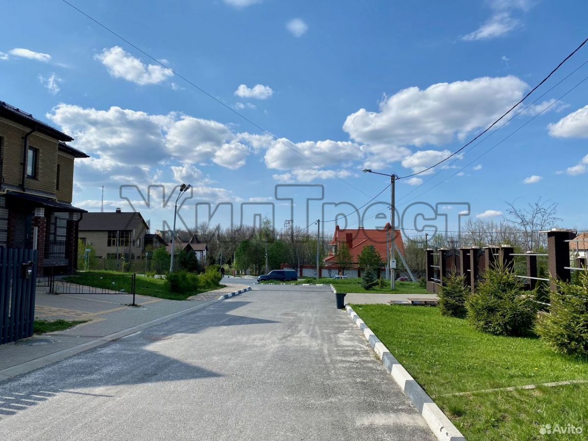Белгород, имени почетного гражданина города генерала-полковника участника ВОВ Шумилова М.С. ул, 3б