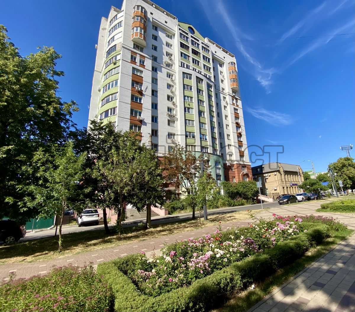 Белгород, Народный б-р, 104