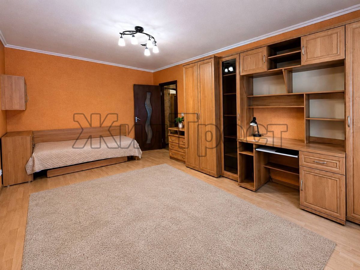 Белгород, Губкина ул, 16б
